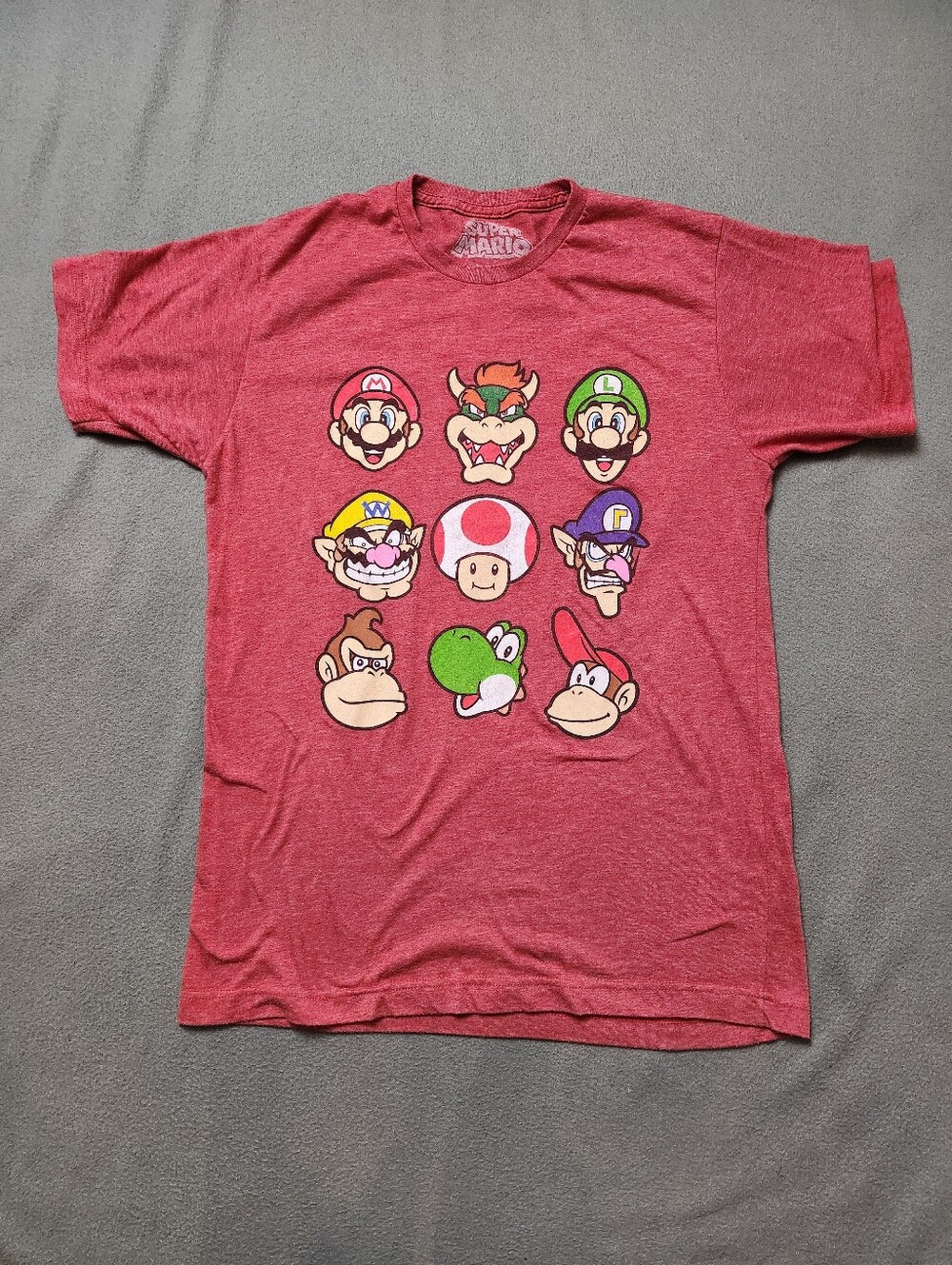 Nintendo Super Mario Character Faces Tee Red Size M Luigi Yoshi